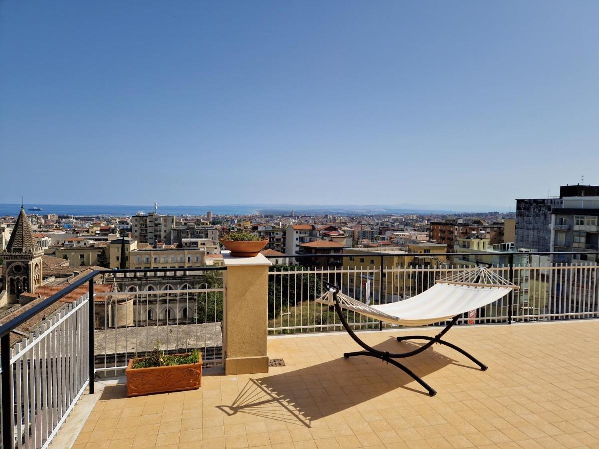 Top Floor Aparthotel Bentivoglio Catania-Fontanarossai nemzetközi repülőtér Kültér fotó