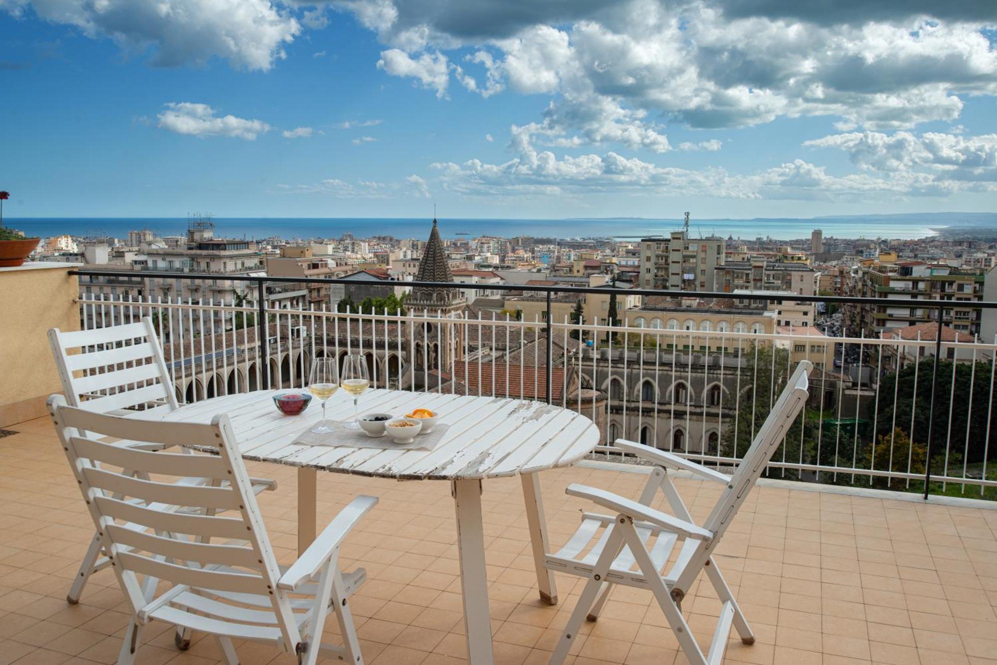 Top Floor Aparthotel Bentivoglio Catania-Fontanarossai nemzetközi repülőtér Kültér fotó